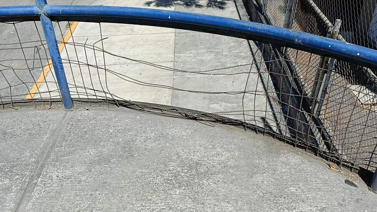 Puente peatonal Foto. Isaura López (3).jpeg