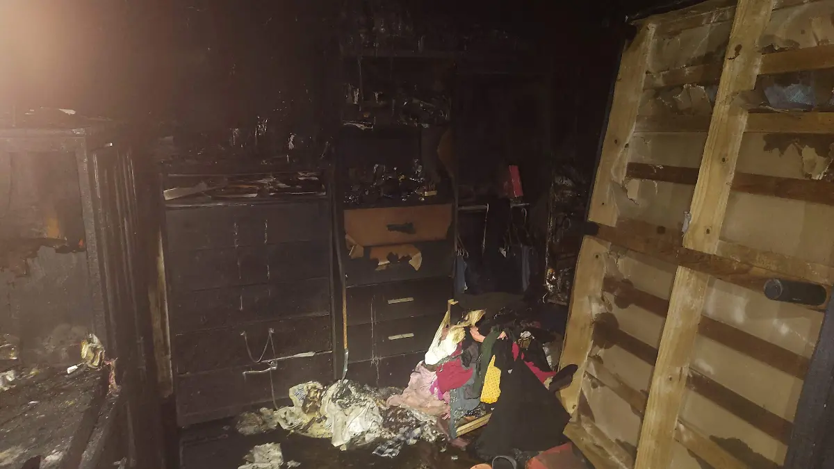 Incendio PC Jal (2)