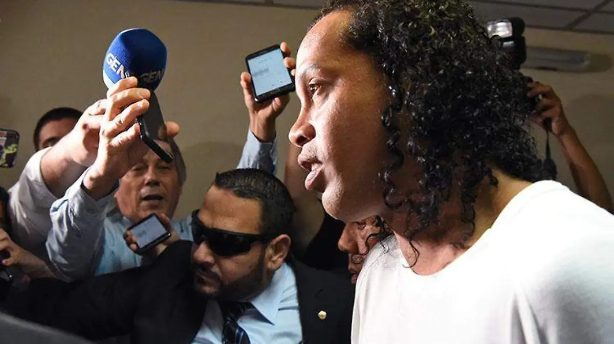 ronaldinho-preso-afp1
