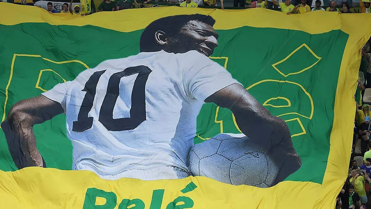 Pelé le desea suerte a Brasil
