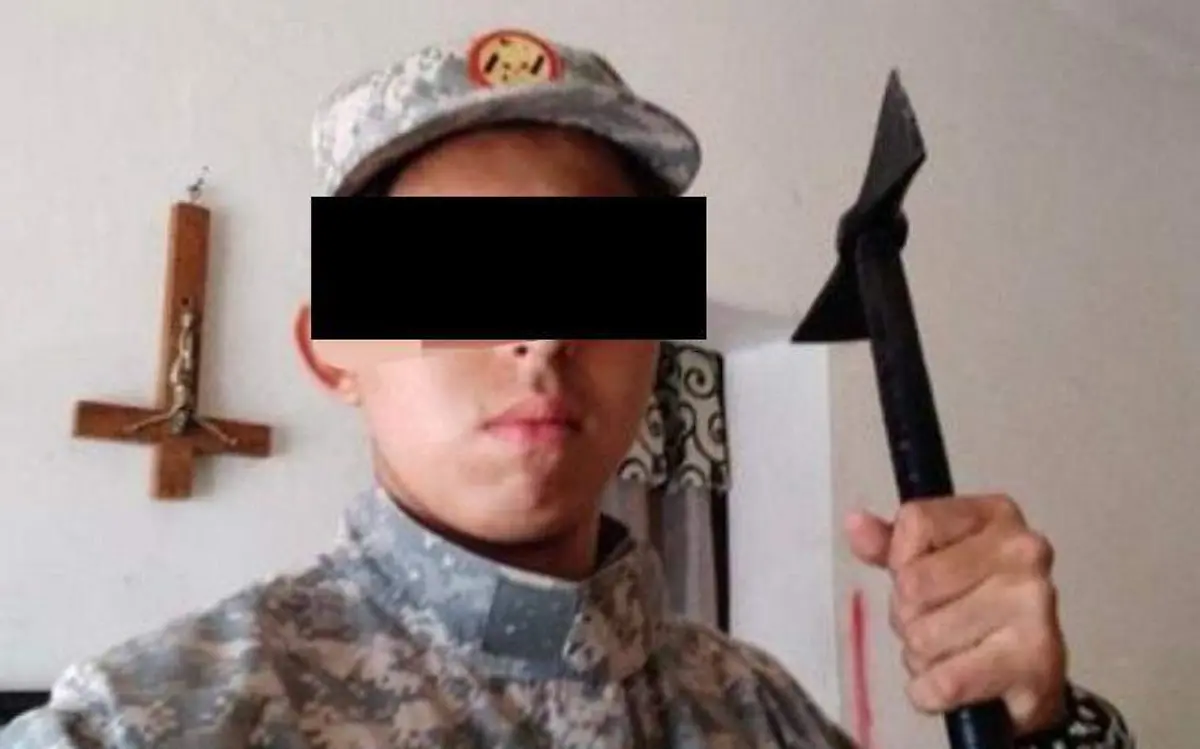 Joven ataca a sus compañeros de preparatoria