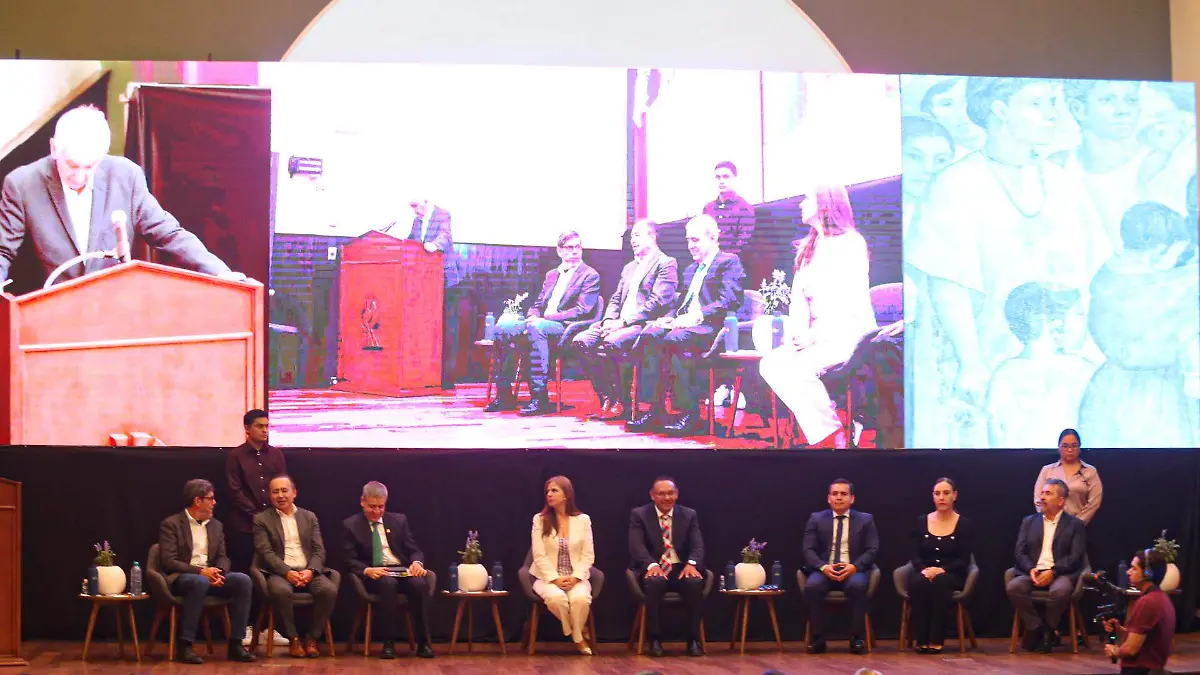 Toma protesta 18.jpg