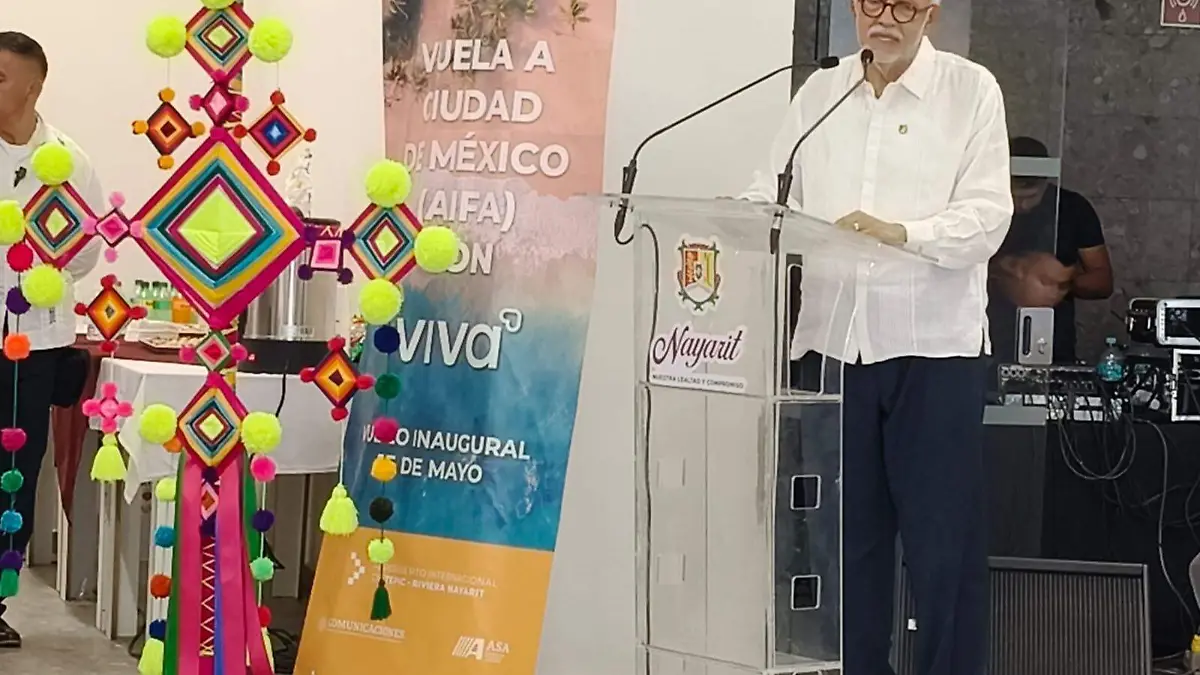 Crys Benítez (104)
