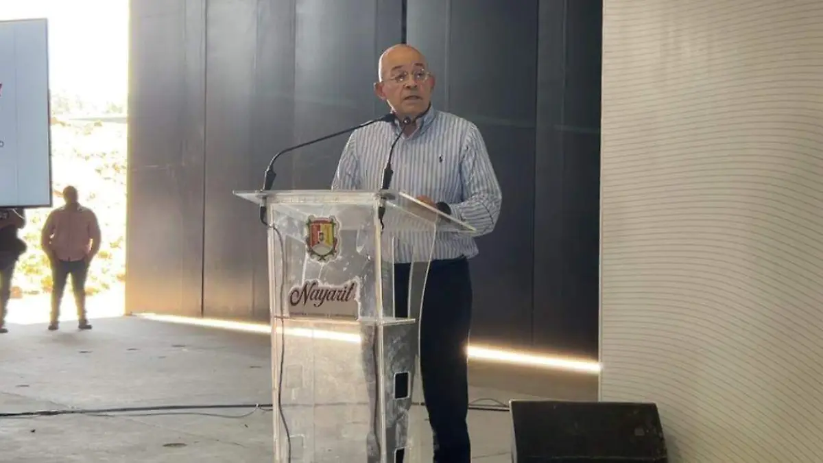 Crys Benítez (105)