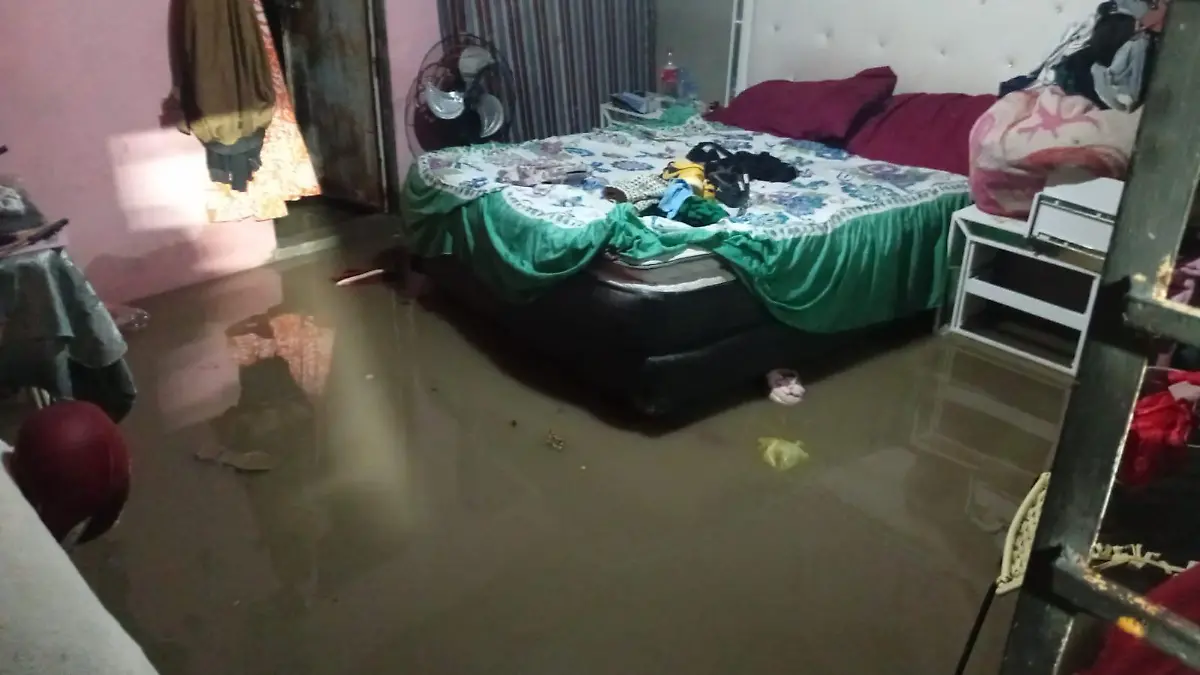 Casas inundadas en San José del 15 (3)
