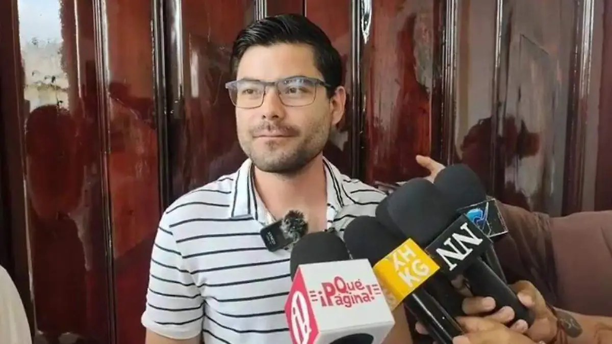 Crys Benítez (136)