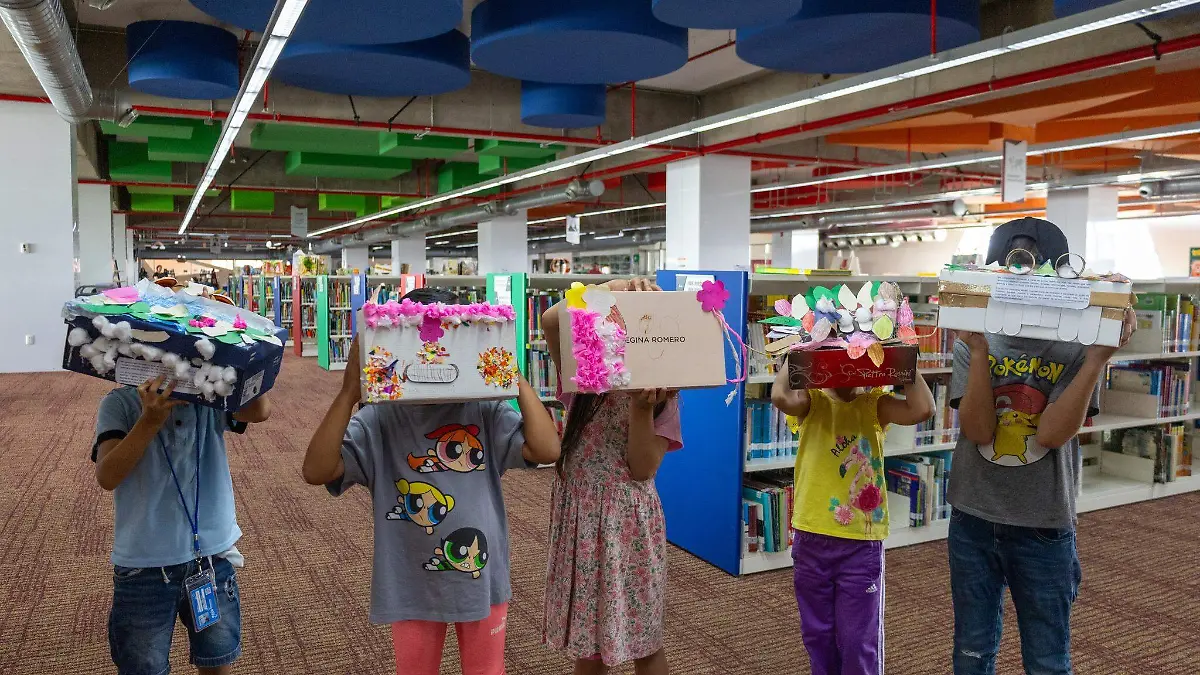 Niños foto. Biblioteca Pública del Estado de Jalisco Facebook
