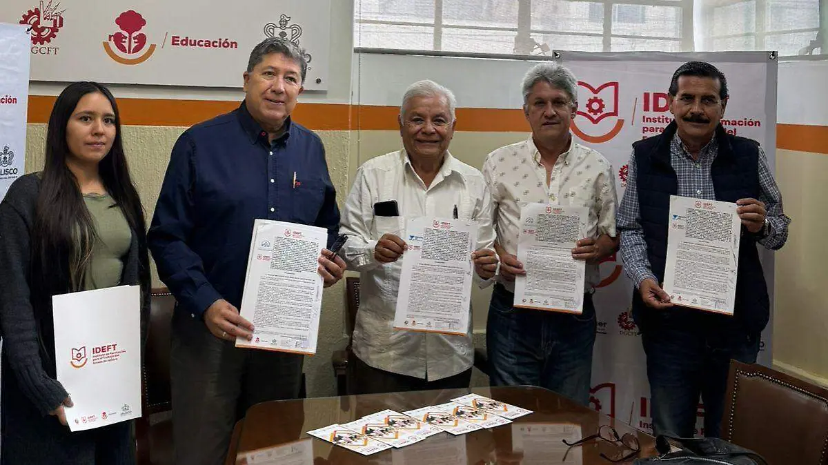 IDEFT continua con firma de convenios