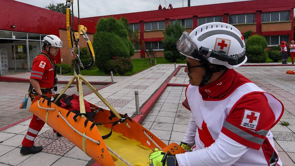 Socorristas Cruz Roja