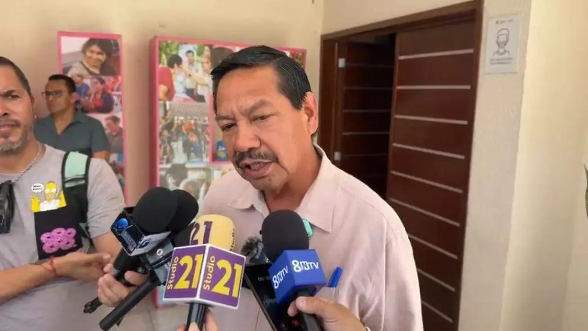Crys Benítez Nayarit