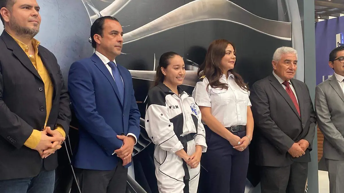 Katya Echazarreta VR.jpeg