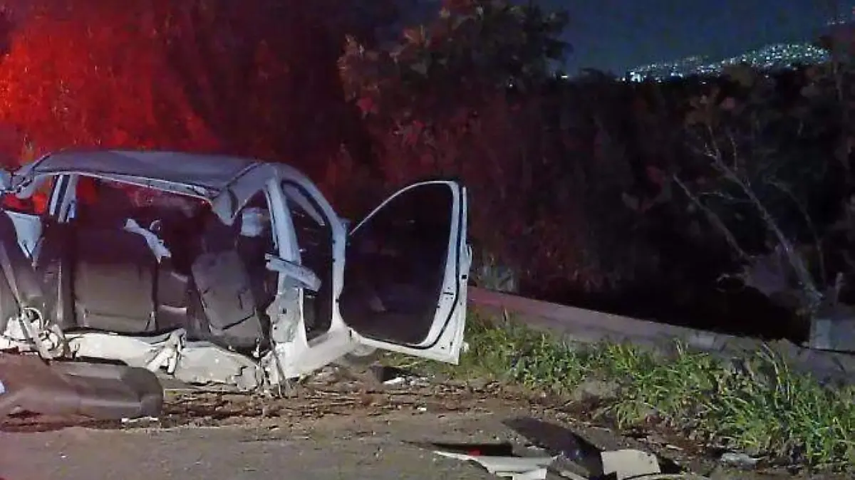 Accidente registrado en el Nuevo Periférico (1)