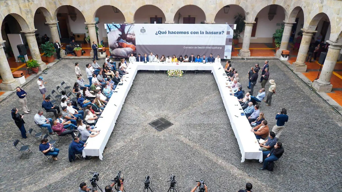 Diputados plantean soluciones para terminar con el problema de la basura