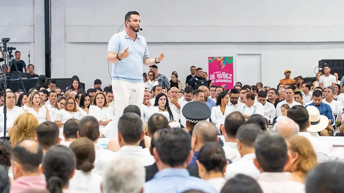 Informe Luis Munguía presidente de Puerto Vallarta