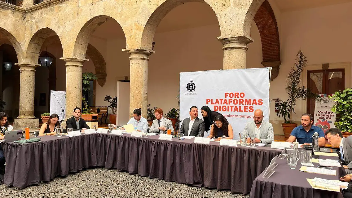 Foro plataformas digitales 1