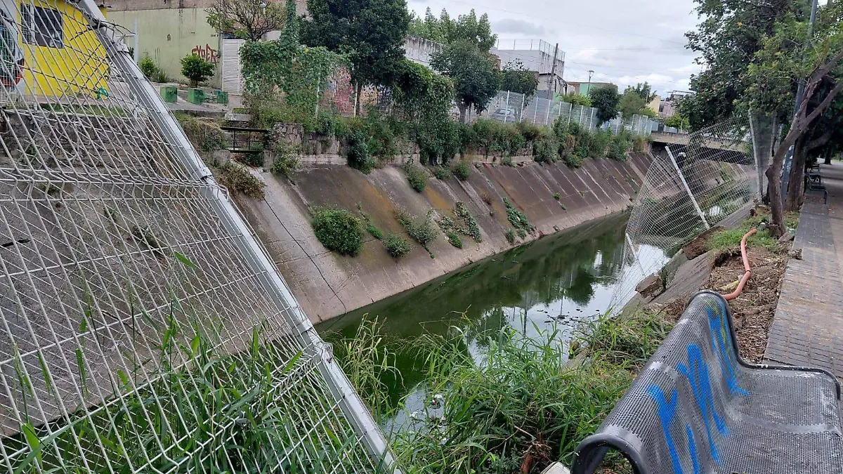 Pablo Toledo Canal Pluvial de Polanquito