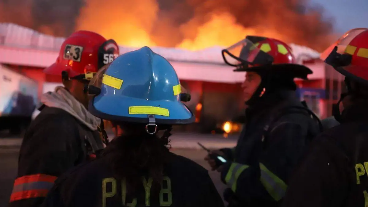 Bomberos. Foto Gobierno de Guadalajara Facebook.jpg