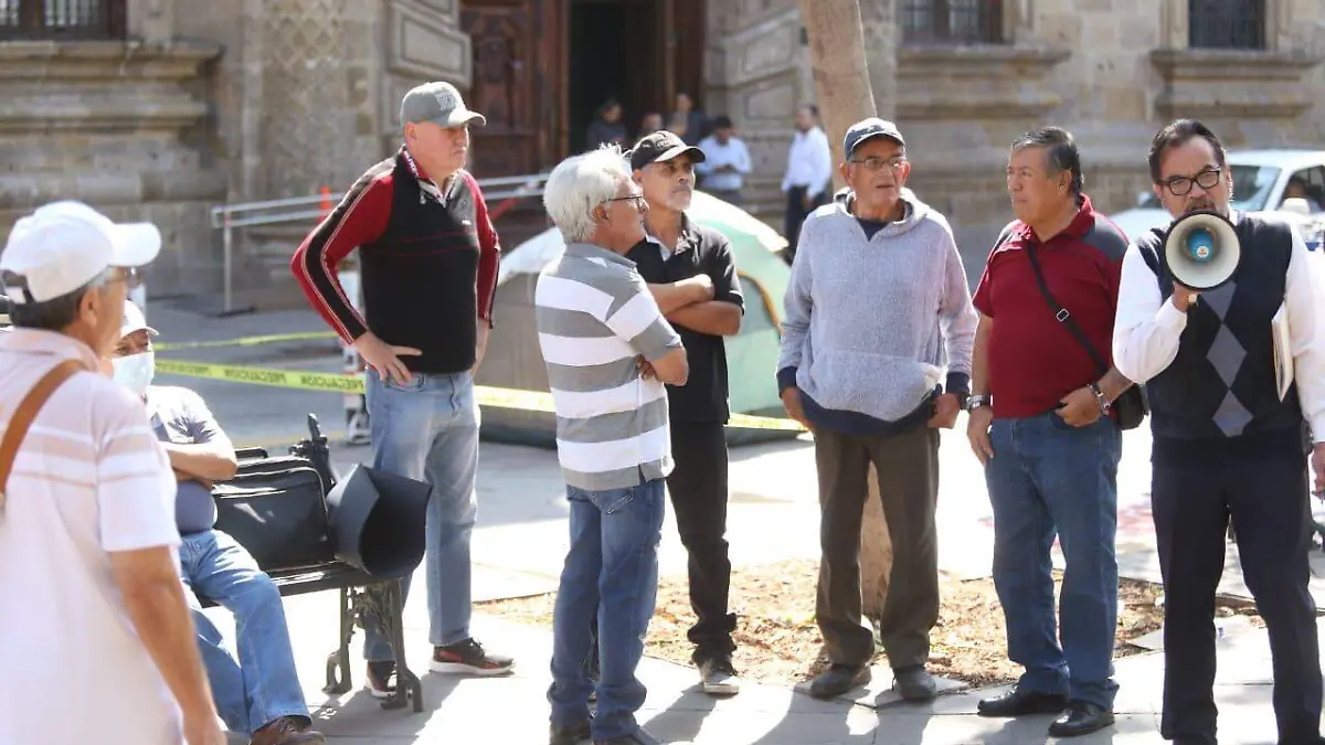 Extrabajadores del Sistecozome Foto Aurelio Magaña  (5)