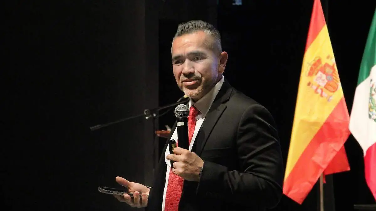 Daniel Espinosa Licon