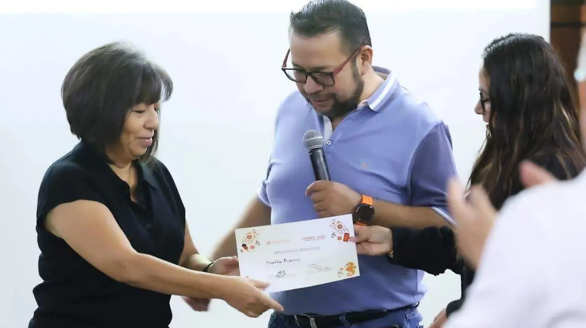 Martha Rámos, directora editorial OEM 