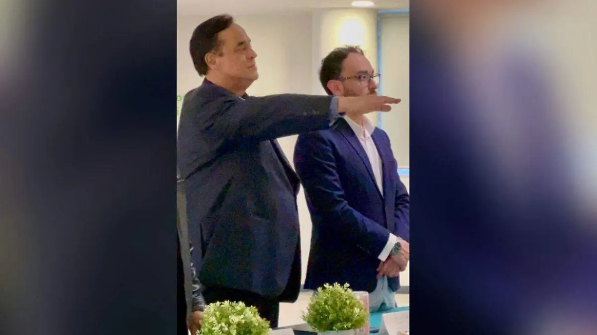 Salvador Cosio reconocido