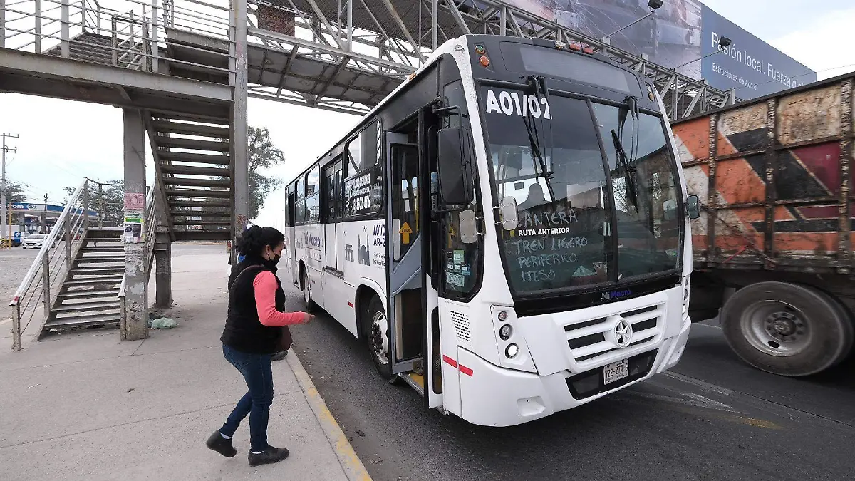 Enrique Alfaro Transporte