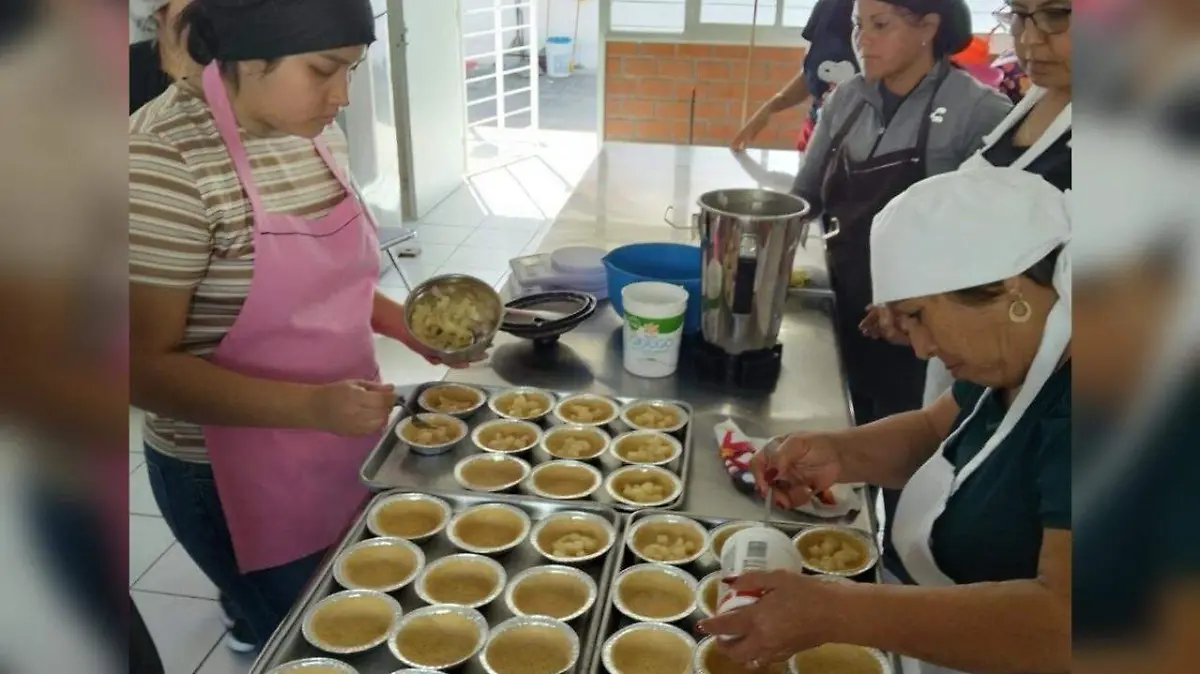 Capacitación mujeres IDEFT