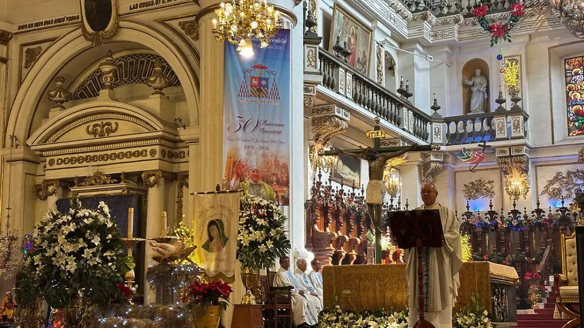 Cardenal José Francisco Robles