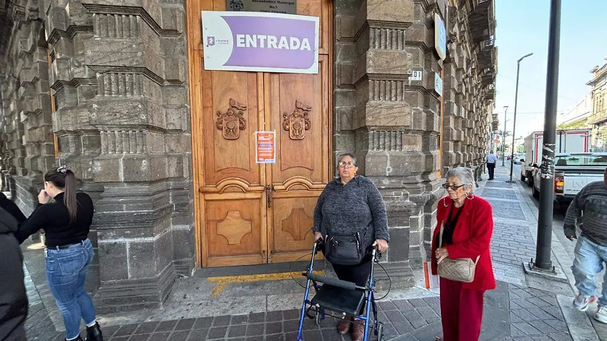 Recaudadora cerrada Foto Viridiana Saavedra