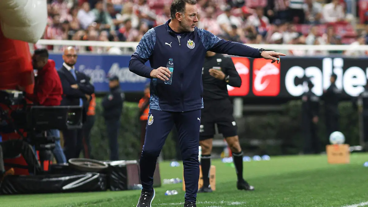 151ca519-86d4-4eaf-ac04-00f140aa846a