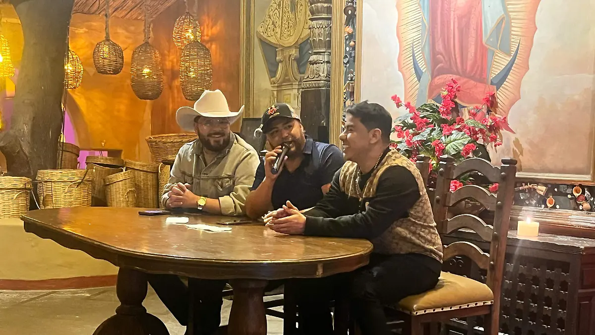 Rueda de prensa vocalistas La Inolvidable