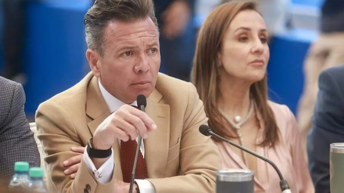 Gobernador Lemus Navarro