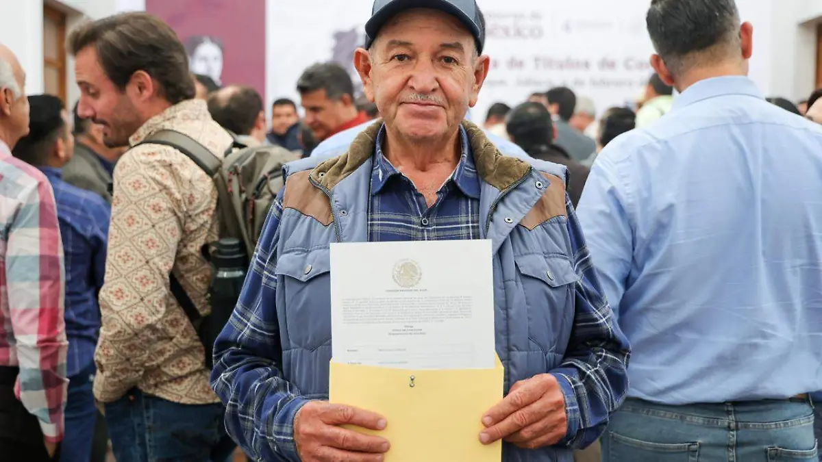 Conagua entrega títulos de concesión