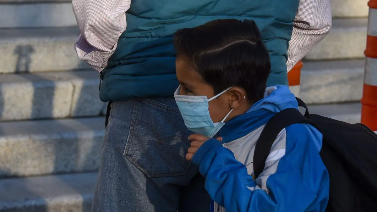 Crisanta Espinosa Cubrebocas