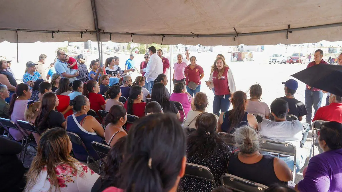 María Elena Farías