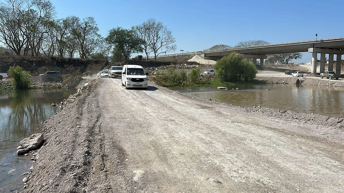 Conexión La Desembocada