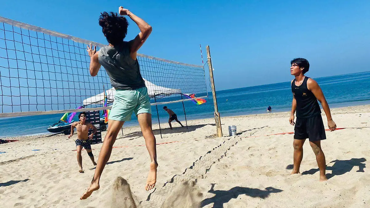 Voleibol de playa en Puerto Vallarta