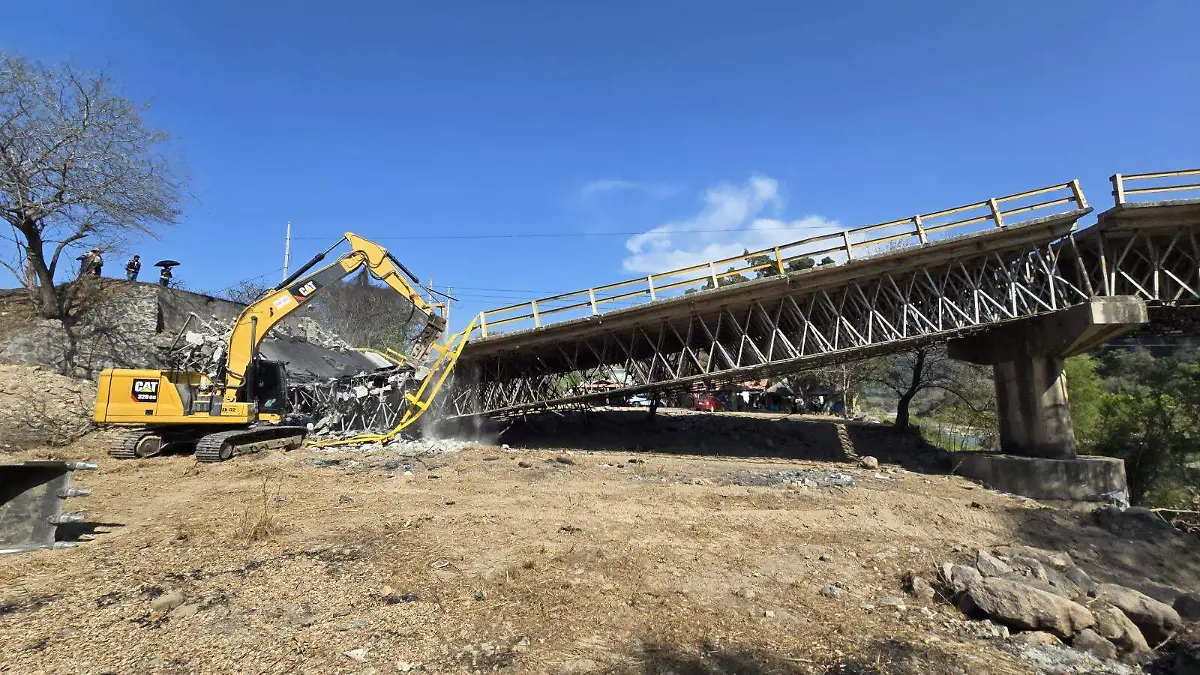 Paso provisional La Desembocada