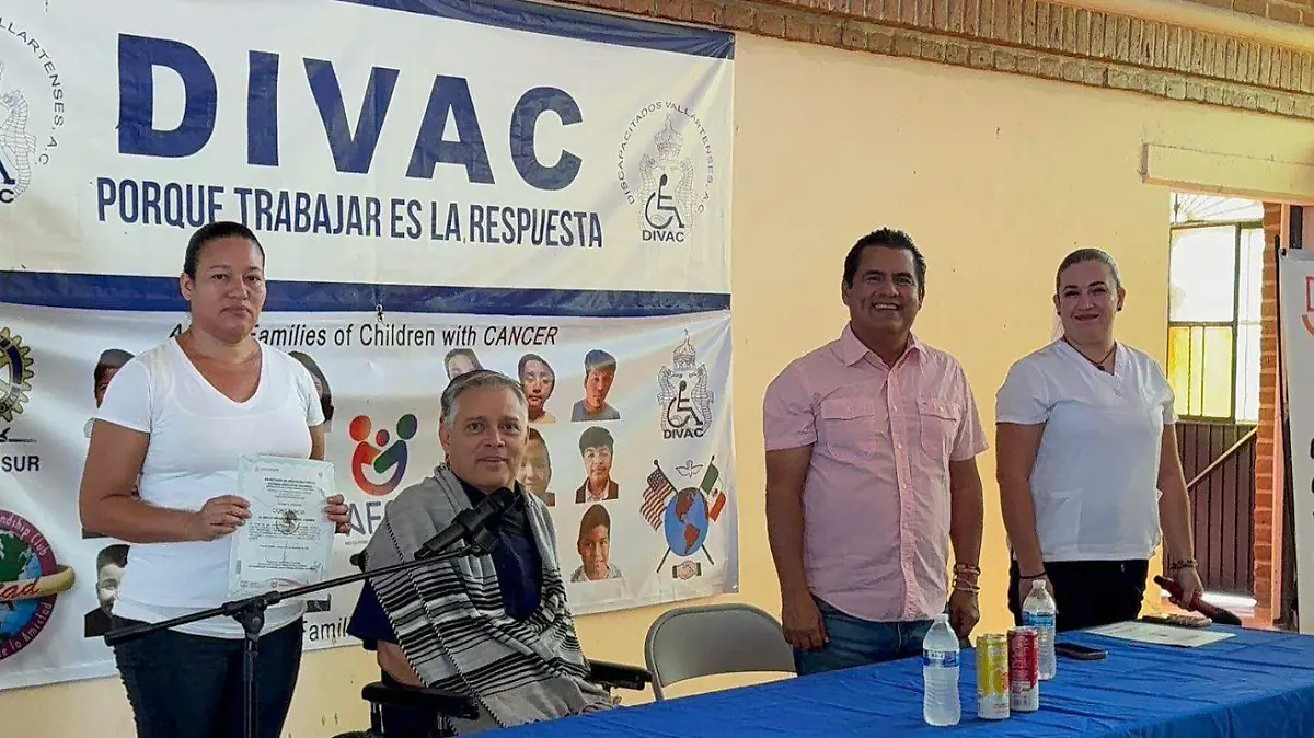 Cursos de capacitación a personas con discapacidad