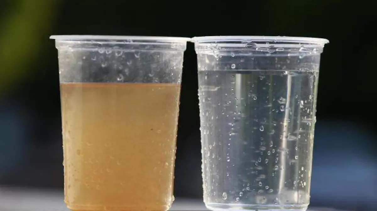 Agua turbia
