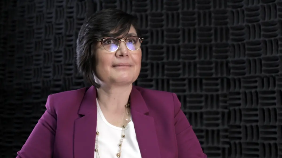 María Elena González