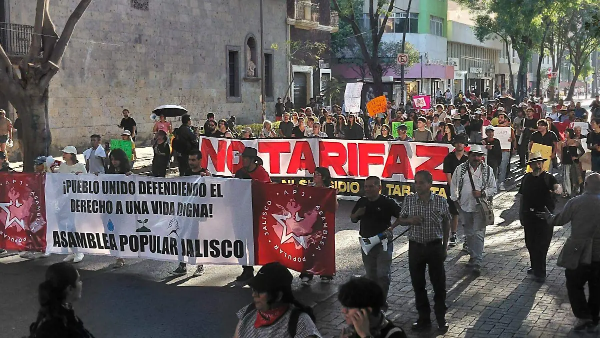 Se manifiestan en contra del tarifazo