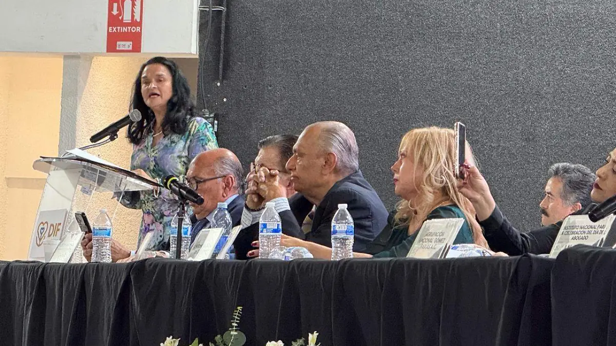 Encuentro de juristas