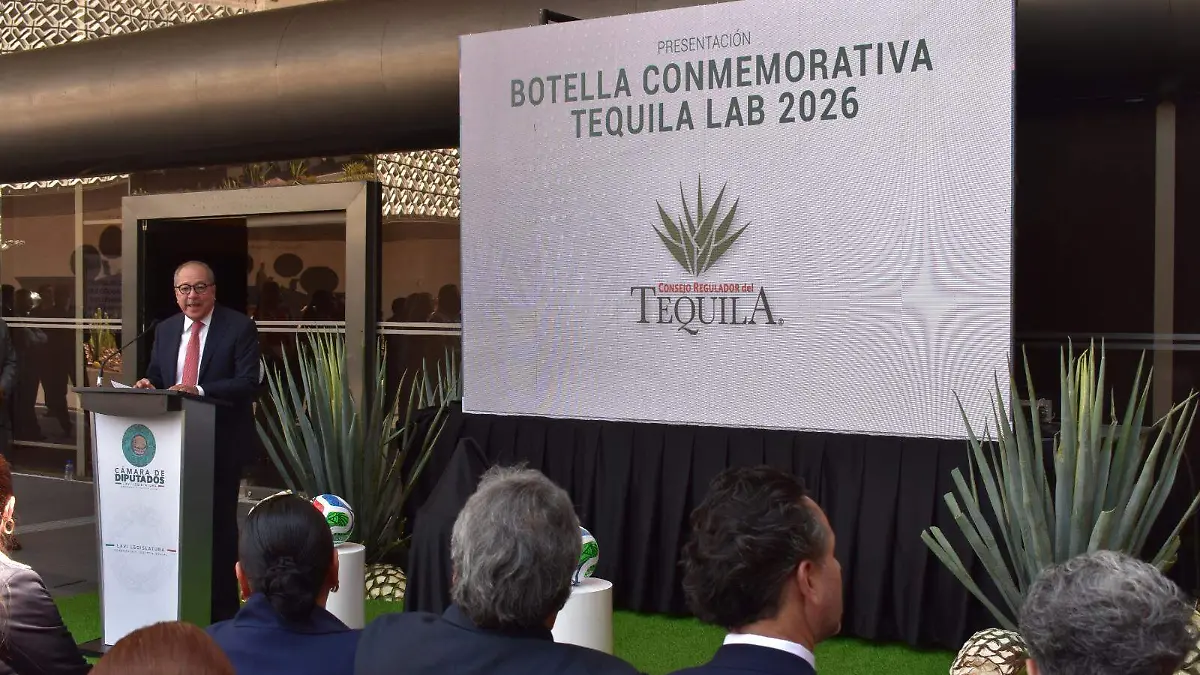 Botella conmemorativa Tequila Lab