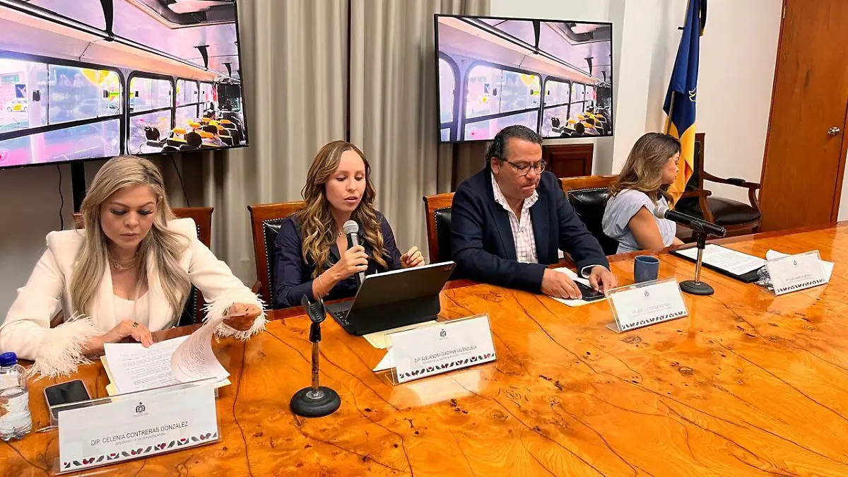 Diputdos enviarán exhorto al Gobierno Federal para una mejora de transporte