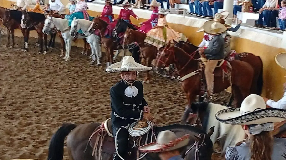 Vicente Fdez Jr  - Charros de Jalisco  (1)