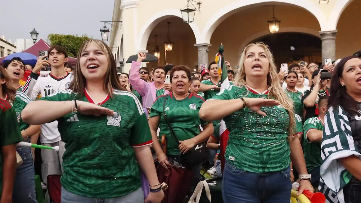 Aficionados de México reunidos en Tlaquepaque