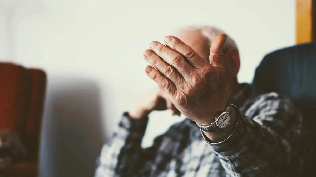 John Sekutowsk Unsplash