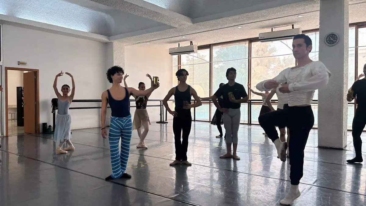 Ballet de Jalisco  (1)