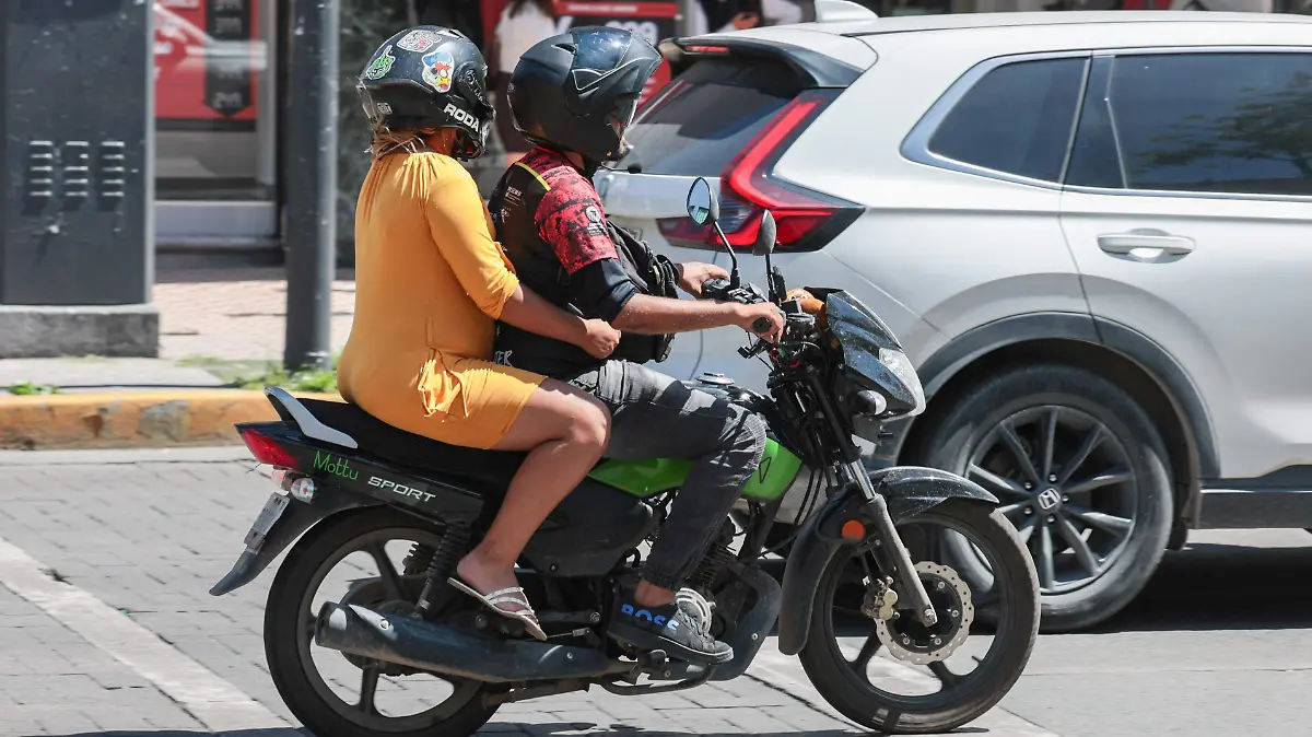 4 motos 2
